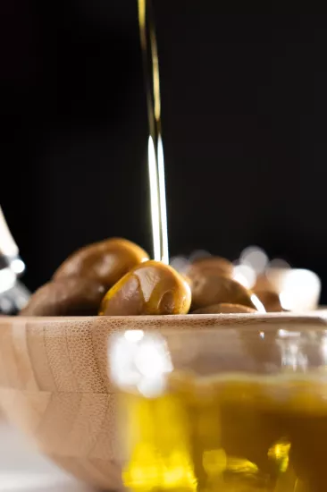 Zeytinseli Domat Yeşil Kırma Zeytin Kaya Tuzlu 2 kg