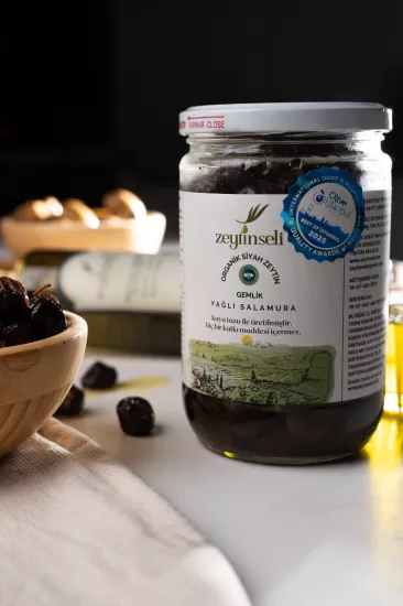 Zeytinseli Organik Gemlik Cinsi Siyah Zeytin Kaya Tuzlu 450 gr